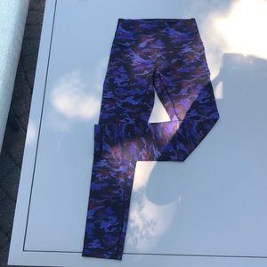 Lululemon high-waisted crop legging